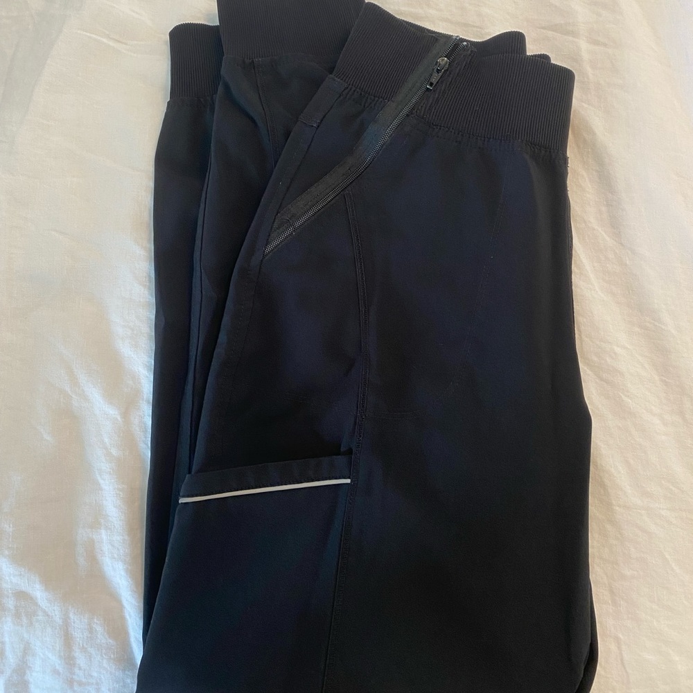 Cherokee Infinity Jogger Scrub Pants